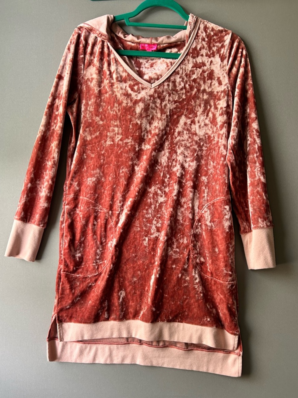 Betsey Johnson crushed velvet mini dress/tunic (A0112)